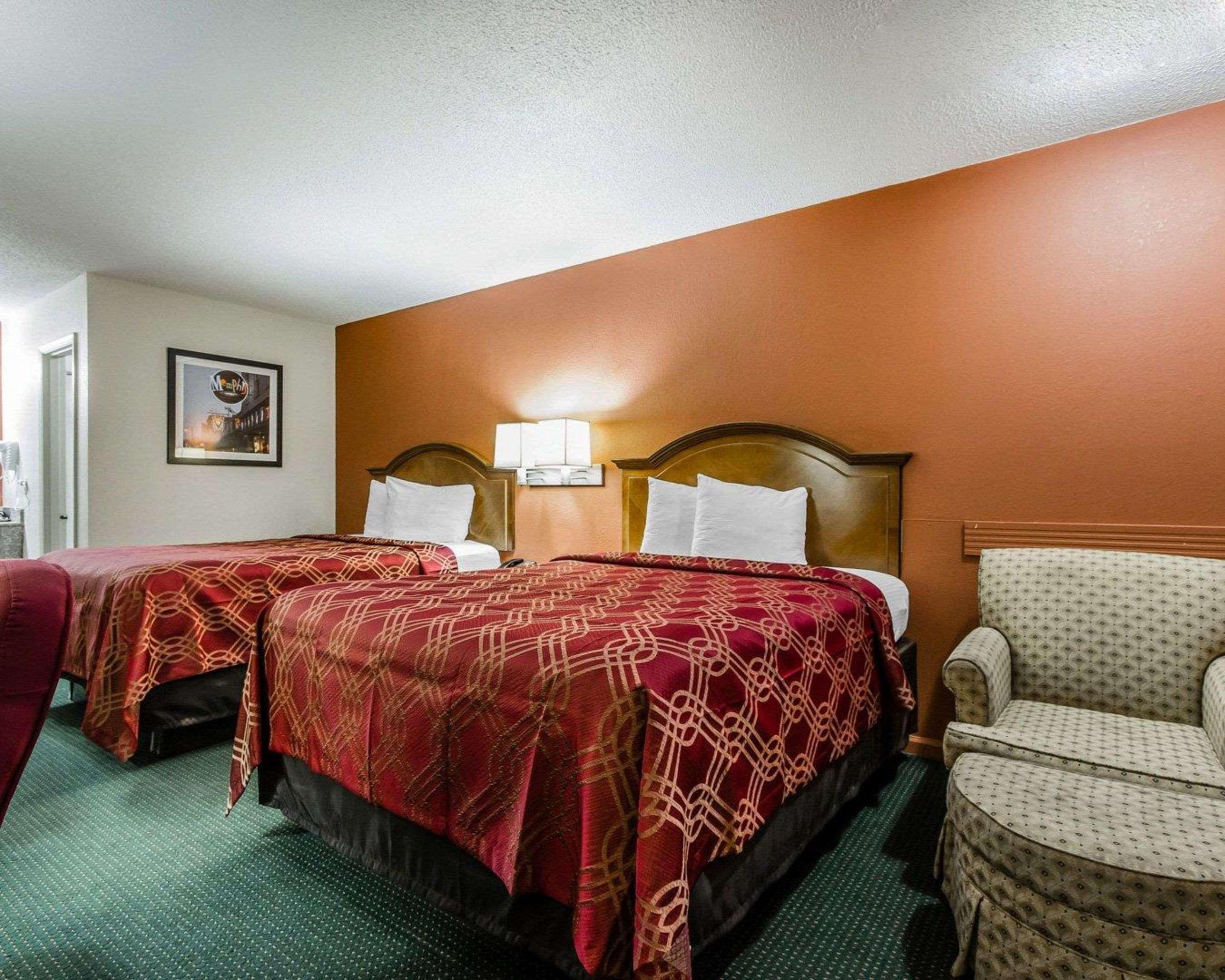 Econo Lodge Inn & Suites Enterprise Eksteriør bilde