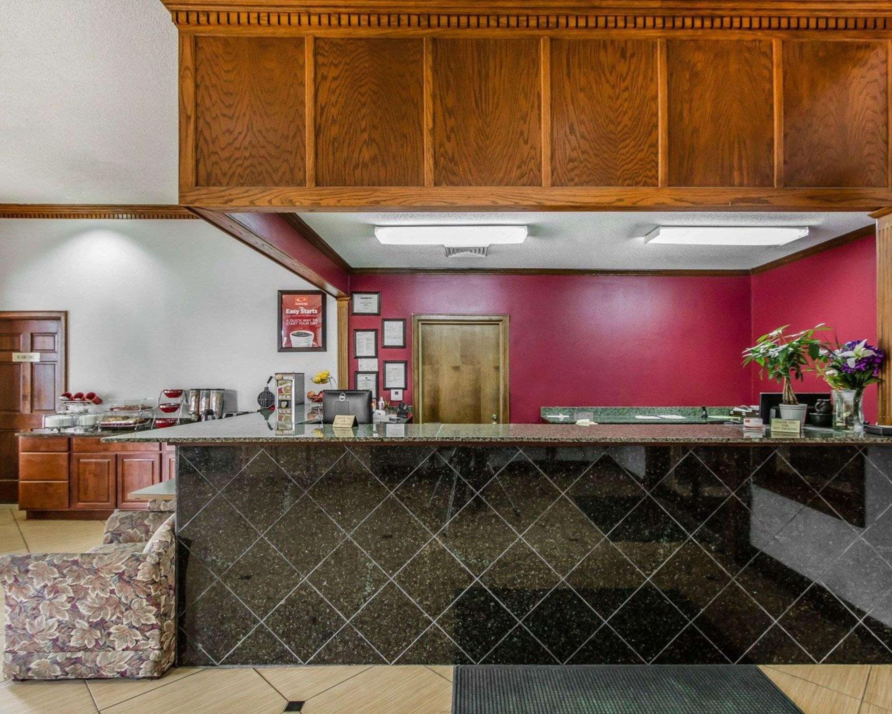 Econo Lodge Inn & Suites Enterprise Eksteriør bilde