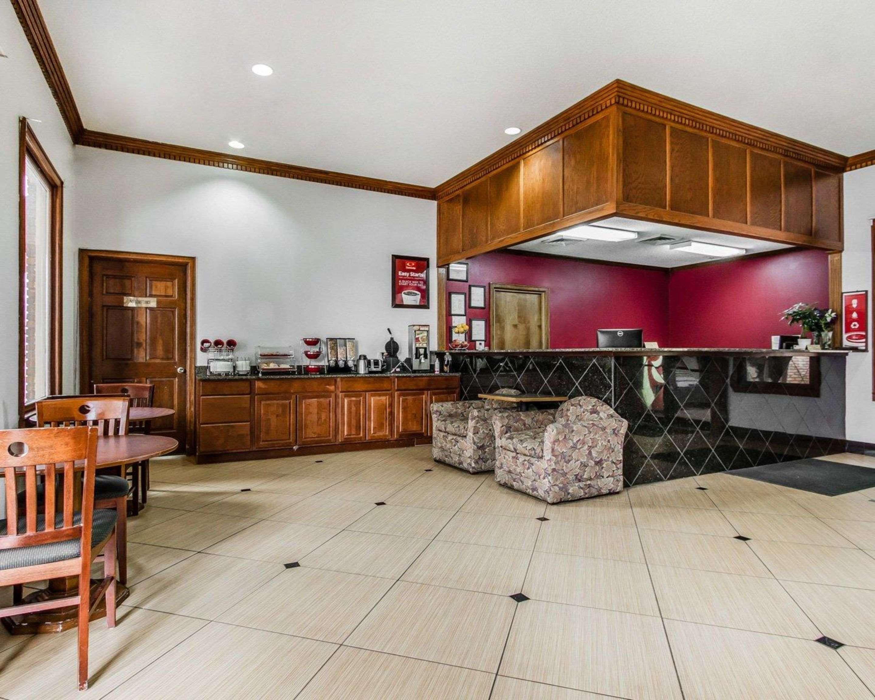 Econo Lodge Inn & Suites Enterprise Eksteriør bilde