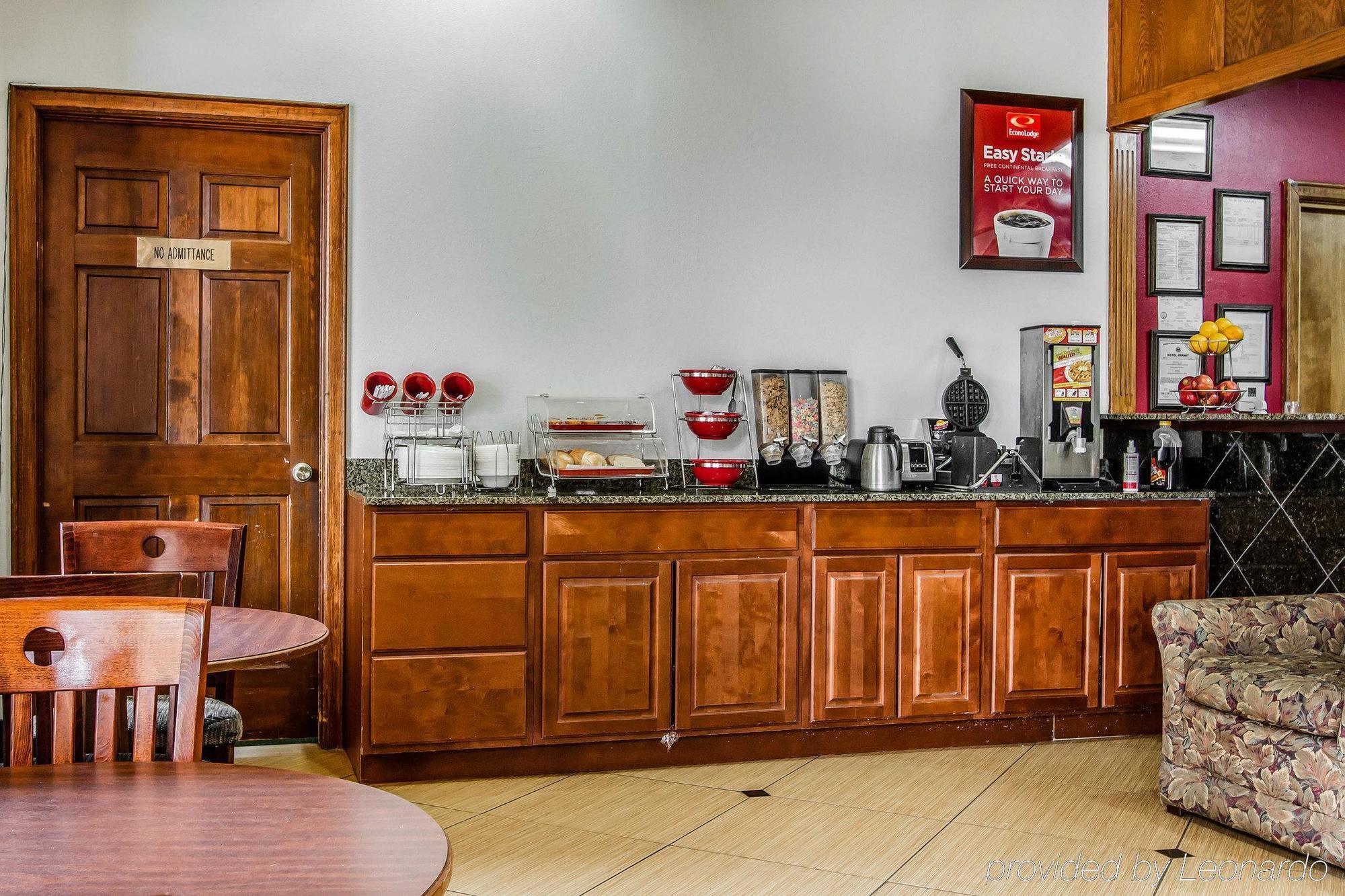 Econo Lodge Inn & Suites Enterprise Eksteriør bilde